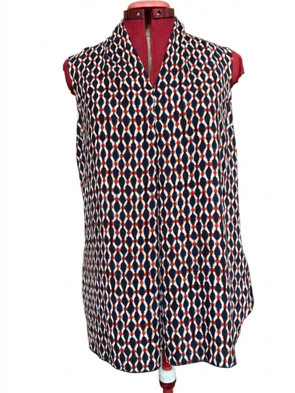 Stork & Babe Maternity Geometric Mock-Neck Sleeveless Blouse – Size Medium